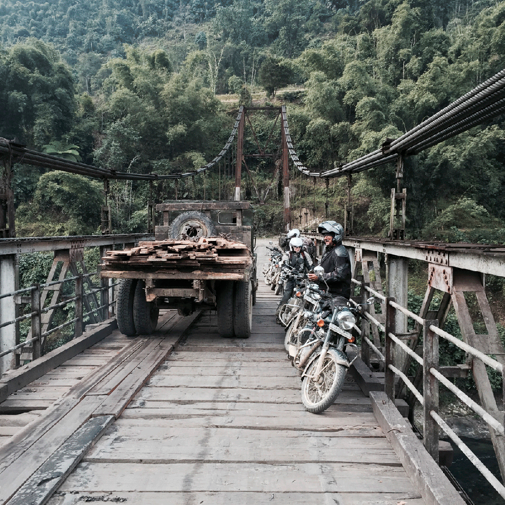 India085.gif